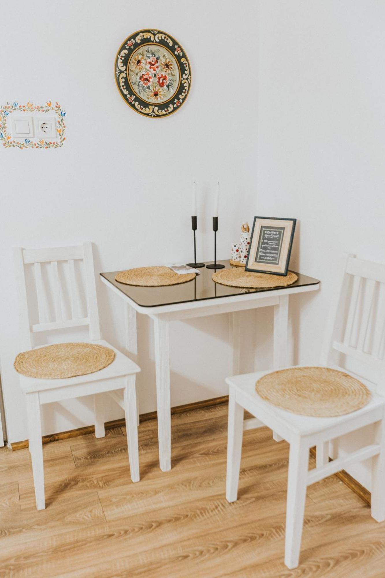 Republicii Rustic Apartament In Brasov City Center Екстер'єр фото
