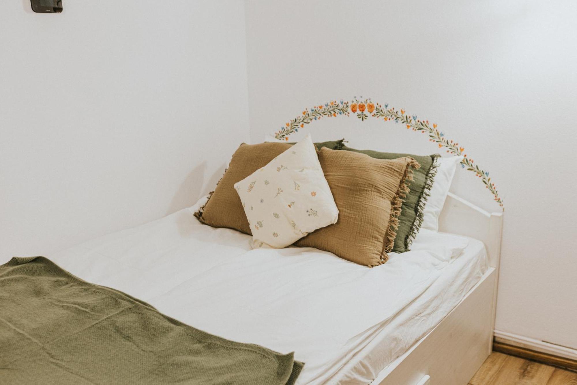 Republicii Rustic Apartament In Brasov City Center Екстер'єр фото