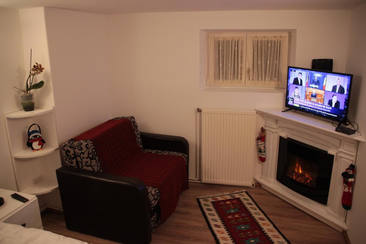 Republicii Rustic Apartament In Brasov City Center Екстер'єр фото