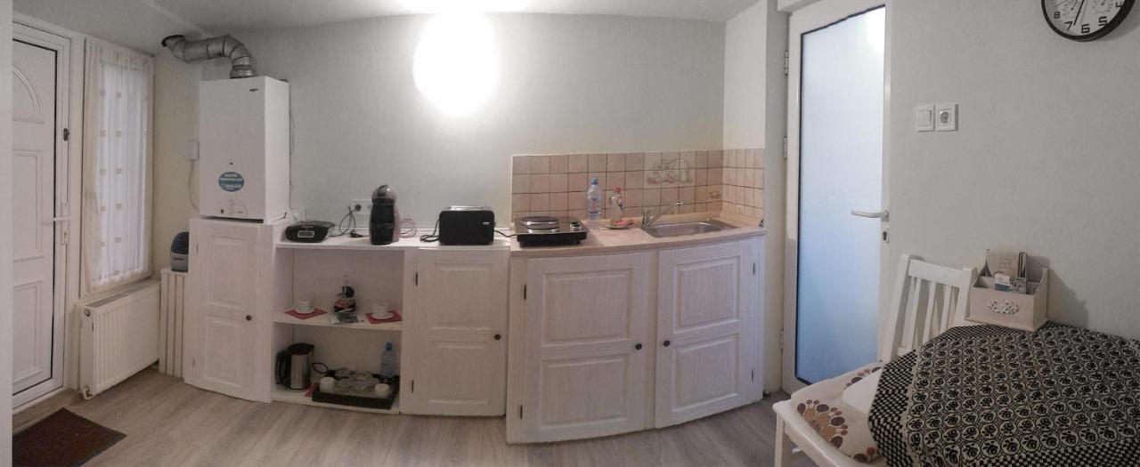 Republicii Rustic Apartament In Brasov City Center Екстер'єр фото
