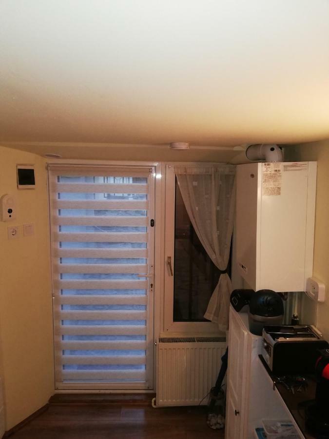 Republicii Rustic Apartament In Brasov City Center Екстер'єр фото